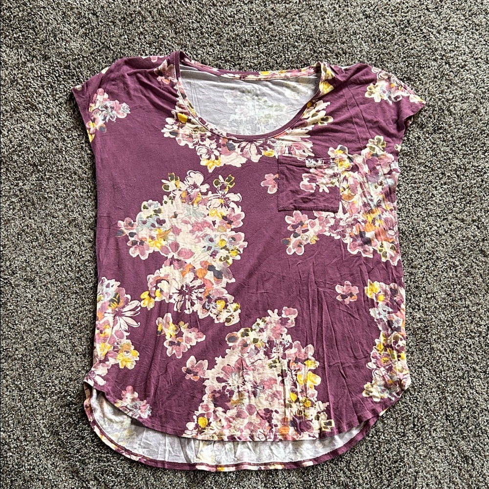 Maurices Plum Floral Scoop Neck Tee with Pocket